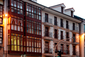Edificio Quebrantada. Torrelavega
