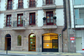 Edificio Quebrantada. Torrelavega